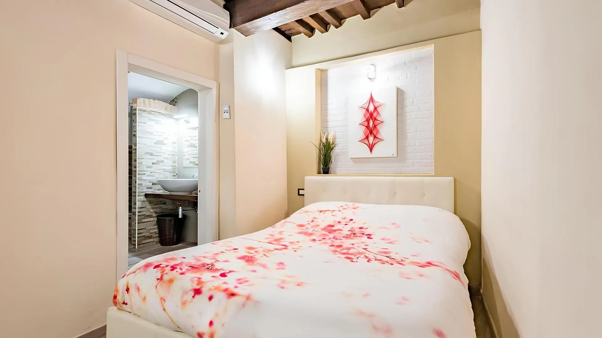 Be Your Home - Just A Step Away From Everything Florence